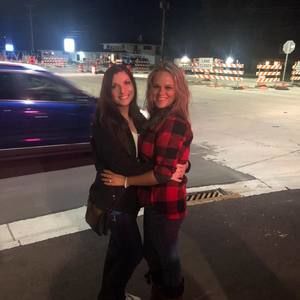 Meet your Posher, Gabi